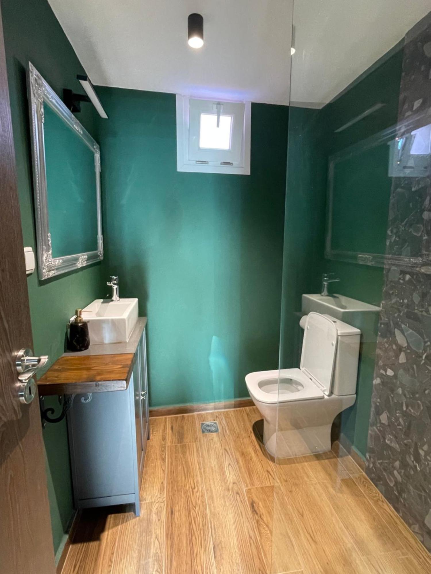 Q Apartments Molyvos Мітімна Екстер'єр фото
